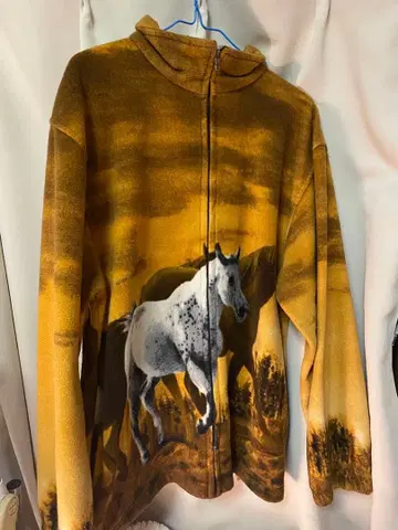 Trail Crest 말 프린트 플리스 자켓