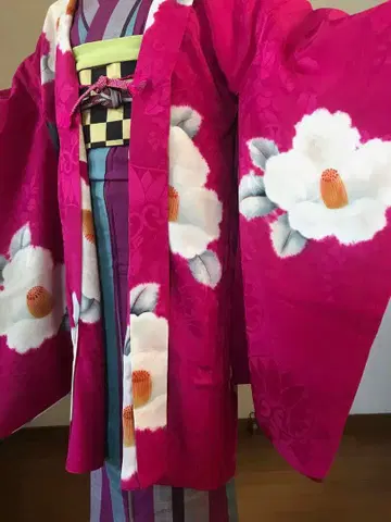 겉옷 롱 하오리 앤티크 순수 실크 마젠타 화려한 동백