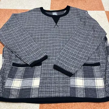 내추럴 랜드리 체크 무늬 긴팔 니트