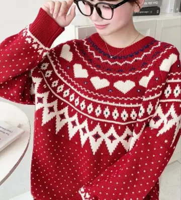 레드 하트 무늬 니트 스웨터 긴팔