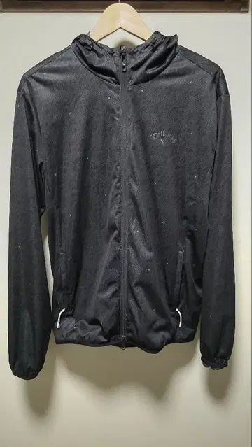 캘러웨이 블랙 자켓 후드 부착