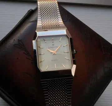 JUNGHANS tank 8각 스퀘어 작동품