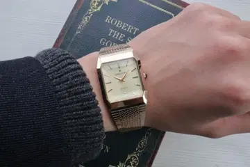 JUNGHANS tank 8각 스퀘어 작동품