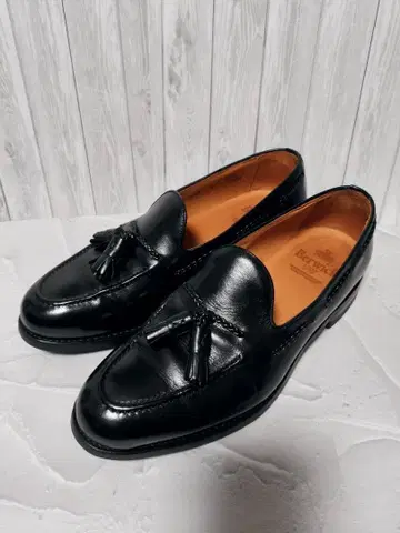 Berwick1707 태슬 로퍼 UK9 28cm 새상품급 블랙