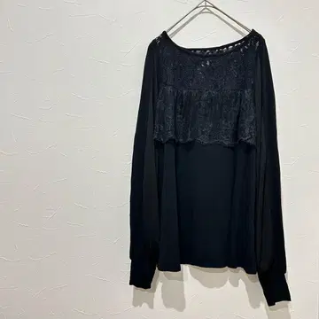 컨디션 최상 [쿨라틱스] (38) 레이스 디테일/긴팔 티셔츠/블랙