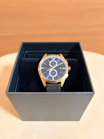 엠포리오 아르마니 클라우디오 크로노그래프 블루 AR11554