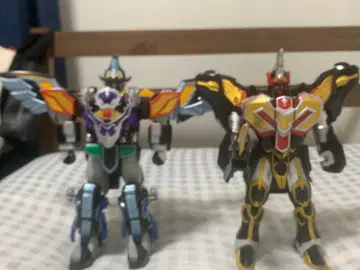 슈퍼전대 히어로 가동식 피규어 2체 세트