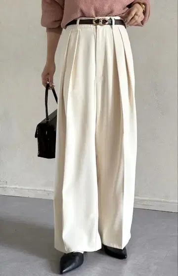 더본 2턱 슬랙스 S 사이즈