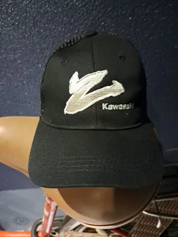 Kawasaki 블랙 트래커 캡