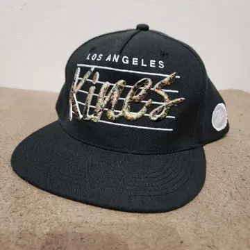 로스앤젤레스 킹스 캡 블랙