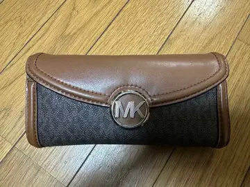 [ 가격 인하 가능 ] MICHEAL KORS 브라운 장지갑