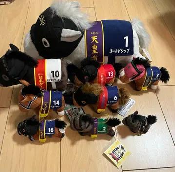 서러브레드 봉제 인형 세트