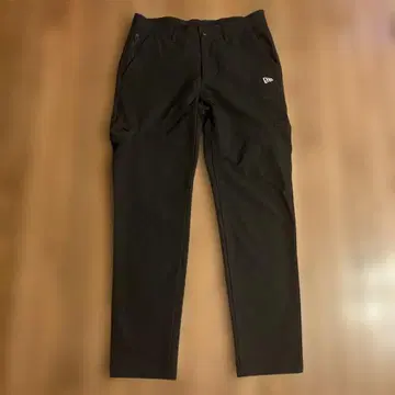 [ 새상품급 ] New Era 블랙 골프 팬츠