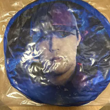 FANTASTICS 세카이 쿠션