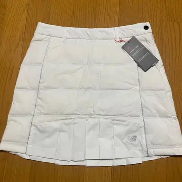 [새상품] 뉴발란스 다운 스커트 사이즈 1