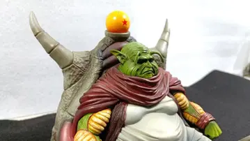 드래곤볼 나메크성인 장로님 받침대 포함