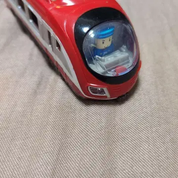 프라레일 레드 라이너 60주년