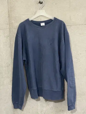 Champion 네이비 크루넥 트레이닝복