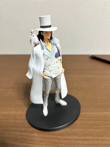 원피스 사보 피규어 화이트