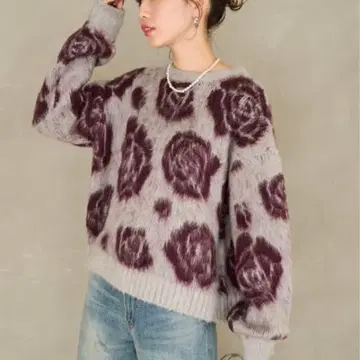새상품급 프릭스스토어 장미 패턴 자카드 니트 풀오버