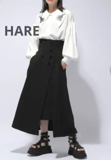 HARE 하이웨스트 버튼 슬릿 스커트 프리 사이즈 새상품급 블랙 완판