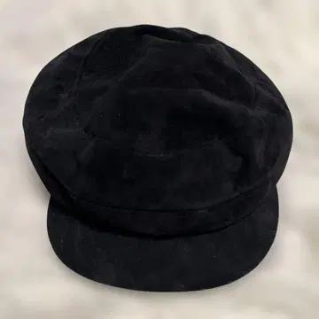 카시라 새상품급 블랙 스웨이드 헌팅 캡