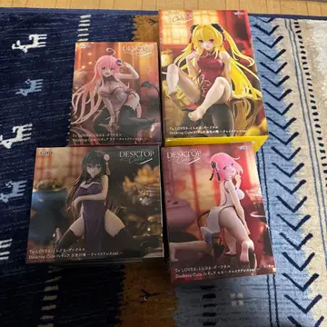 데스크탑 피규어 4체 세트