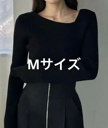 Louere(루엘레) 비대칭 넥 리브 니트 블랙 M 사이즈