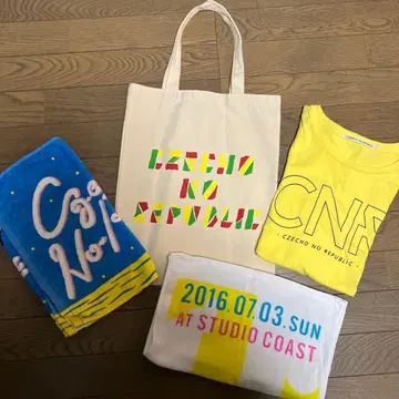 CZECHO NO REPUBLIC 라이브 굿즈 세트