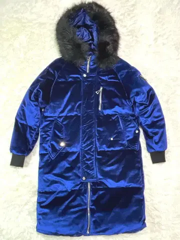 여성용 롱 다운풍 코트 퍼 포함 후드 벨로아 느낌 광택 네이비