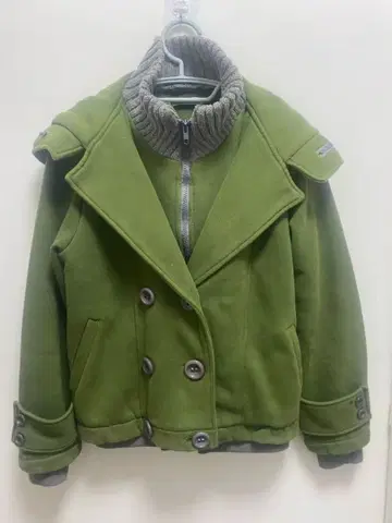 올리브 그린 플리스 자켓