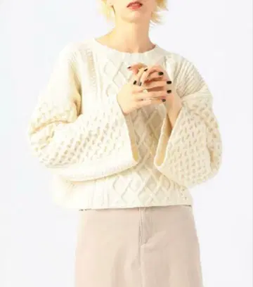 에어얀 케이블 크루넥 풀오버 케이블 니트