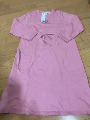 새상품 슈퍼뷰티 42 L 원피스 니트 핑크