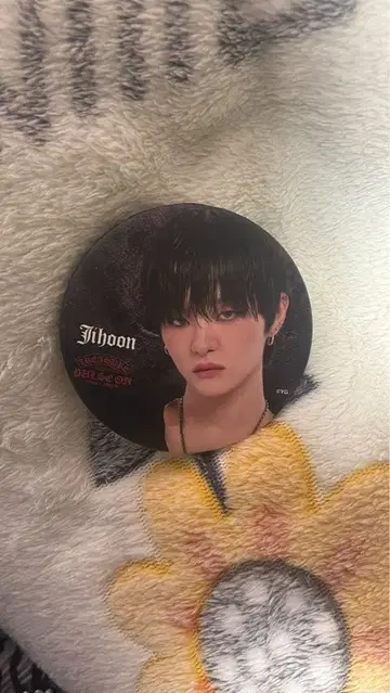 TREASURE 지훈 캔뱃지 PULSE ON 미사용 새상품