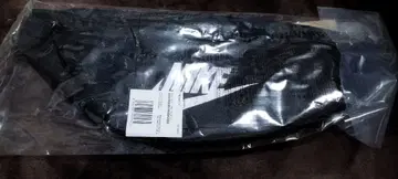 새상품 Nike 숄더백 블랙