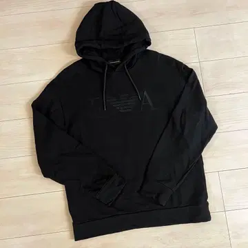 새상품급 엠포리오 아르마니 후드티 로고 자수 블랙 XL