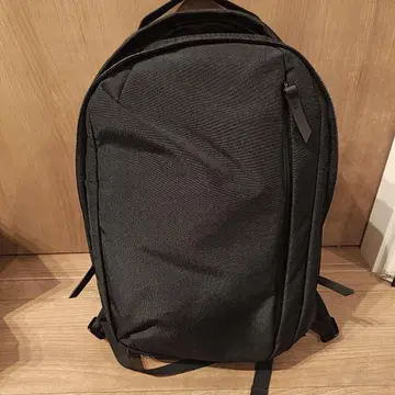 ALPAKA METRO BACKPACK