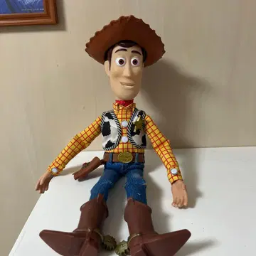 리얼 사이즈 토킹 피규어 우디