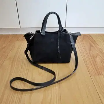 새상품급 긴자 카네마츠 가죽&스웨이드 2WAY 숄더백 블랙