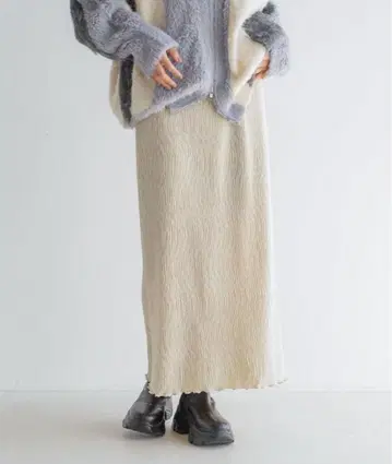 로리즈팜 샤이니 벨로아 타이트 스커트