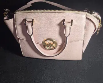 Michael Kors 백