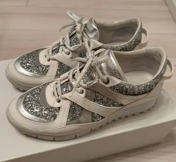 JIMMY CHOO 글리터 스니커즈 사이즈 38 ( 25cm )