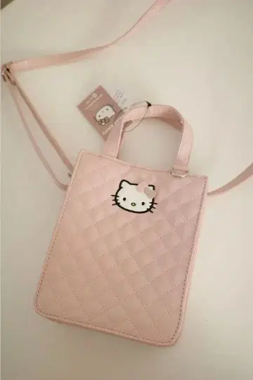 새상품! lowrys farm HELLO KITTY 퀼팅 miniBAG