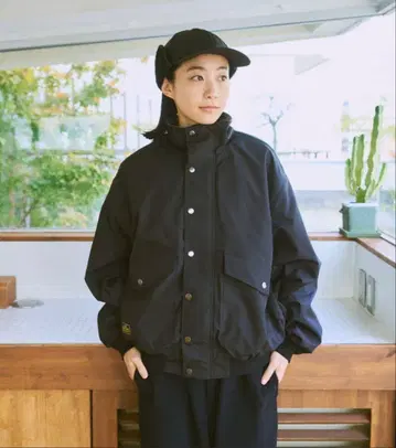 [ 새상품급 ] BROKENBASE 기모 필드 코트