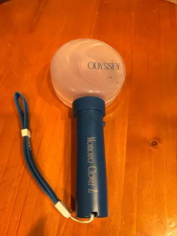 모모이로 클로버 Z 응원봉 2025