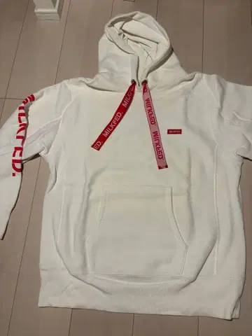 MILKFED. Champion 콜라보 후드 부착 후드티 화이트