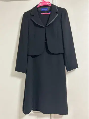 블랙 원피스 수트 (자켓 포함)