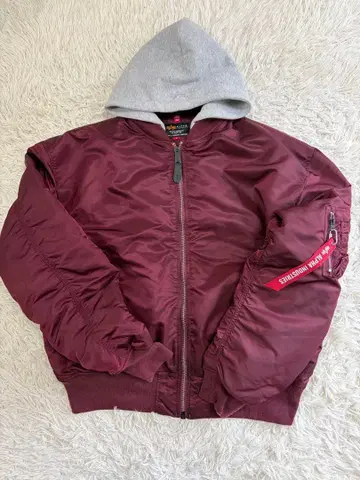 [ 미사용급 ] 알파인더스트리 MA-1 후드 부착 버건디 M 사이즈