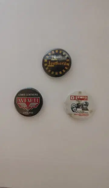 루이스 레더 캔뱃지 3개 세트