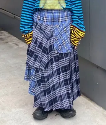 OVERLAP 체크 플리츠 스커트 블루